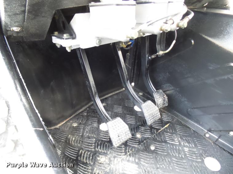 image for item AV9844 2012 Joyner Trooper T4 utility vehicle