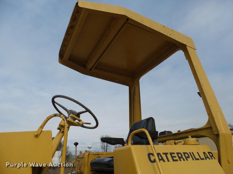 image for item BM9589 Caterpillar 910 wheel loader