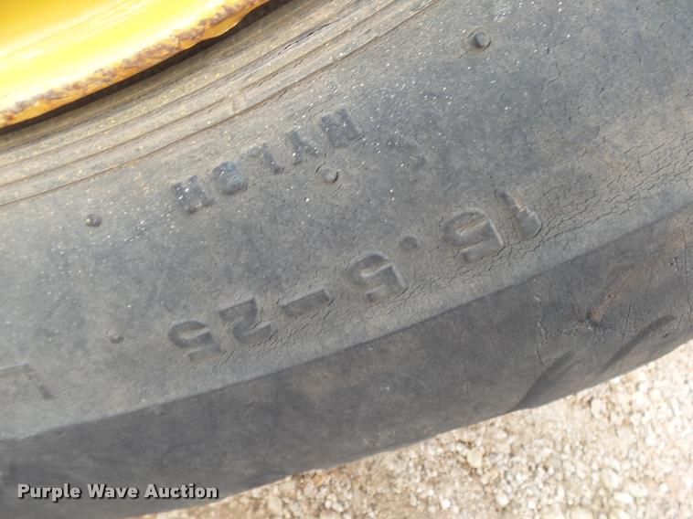 image for item BM9589 Caterpillar 910 wheel loader
