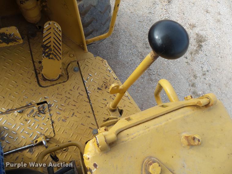 image for item BM9589 Caterpillar 910 wheel loader
