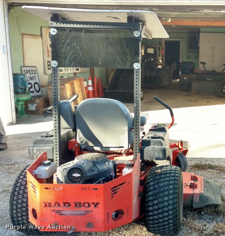 image for item BU9847 Bad Boy Outlaw Pro Series XDS ZTR lawn mower