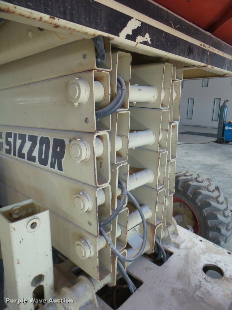 image for item BW9127 JLG 40RTS scissor lift