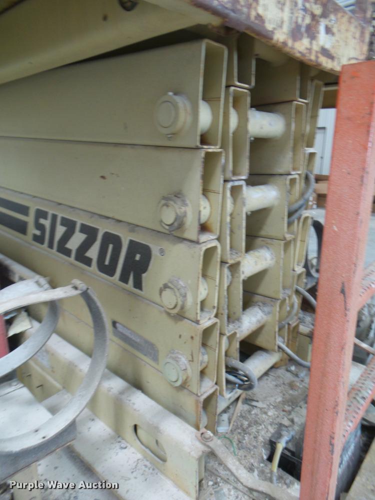 image for item BW9127 JLG 40RTS scissor lift