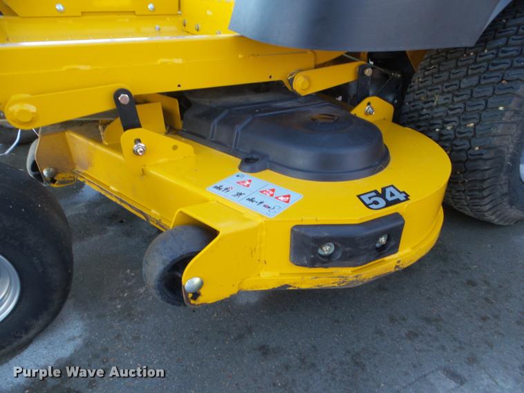 image for item BW9128 2015 Hustler FasTrak 933432 lawn mower