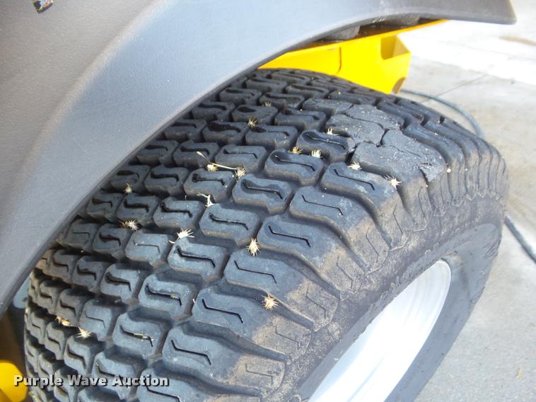 image for item BW9128 2015 Hustler FasTrak 933432 lawn mower