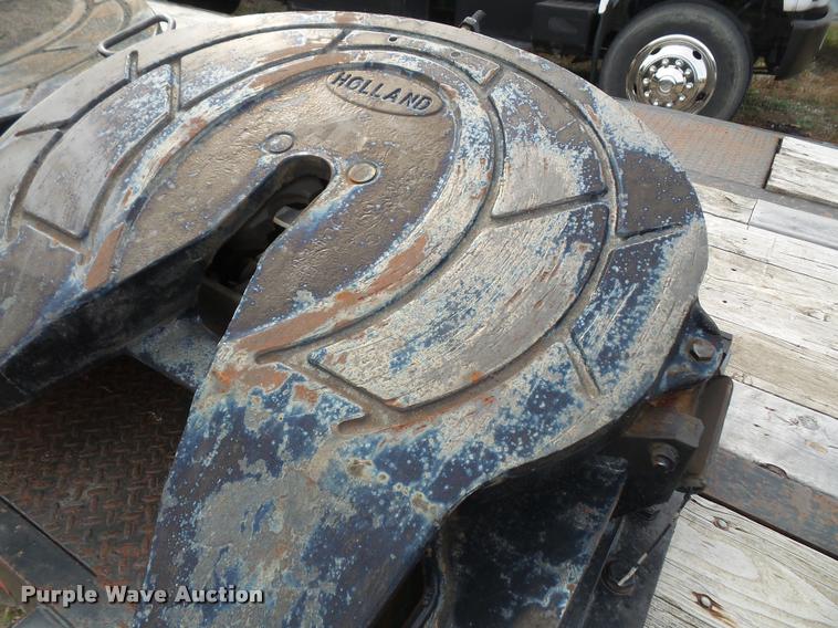 image for item BW9547 Holland fifth wheel plate with fixed mounting bracket