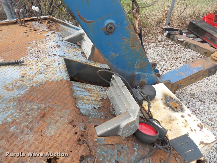 image for item BW9550 Century 211 tow truck bed