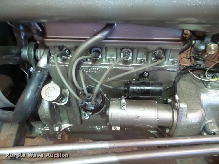 image for item BW9560 1950 Ferguson TO-20 tractor