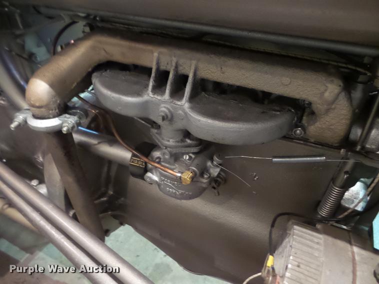 image for item BW9560 1950 Ferguson TO-20 tractor