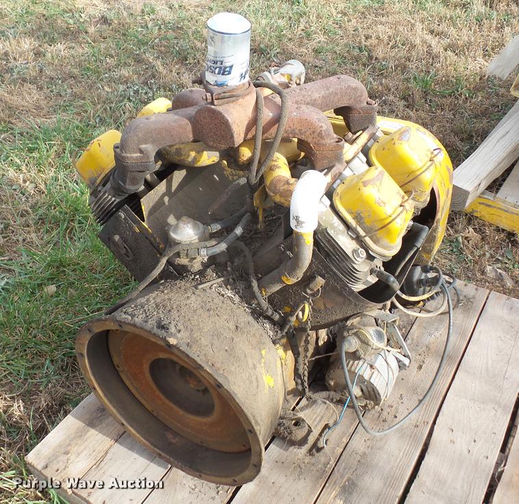 image for item BW9611 Wisconsin four cylinder gas engine
