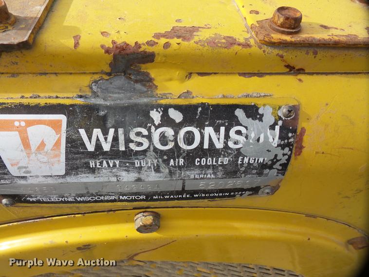 image for item BW9611 Wisconsin four cylinder gas engine