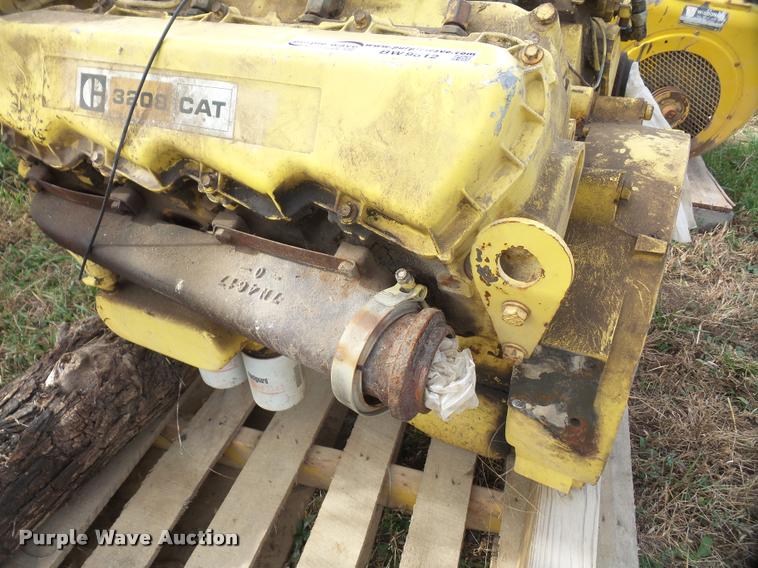 image for item BW9612 Caterpillar 3208 diesel engine