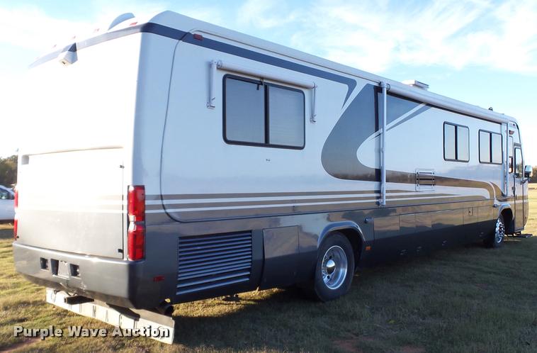 image for item BZ9242 1997 Monaco Executive RV