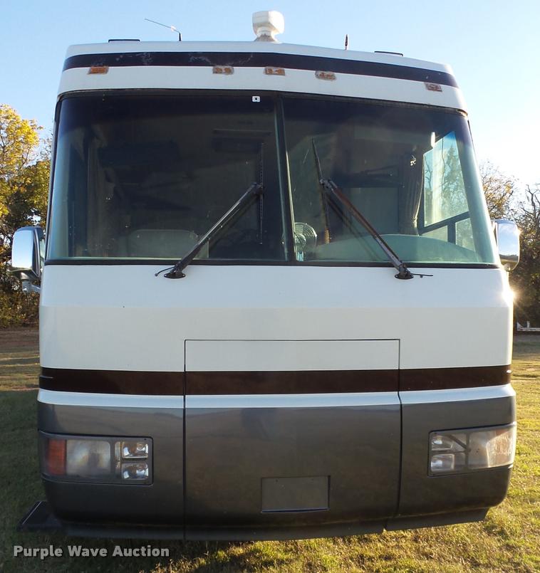 image for item BZ9242 1997 Monaco Executive RV