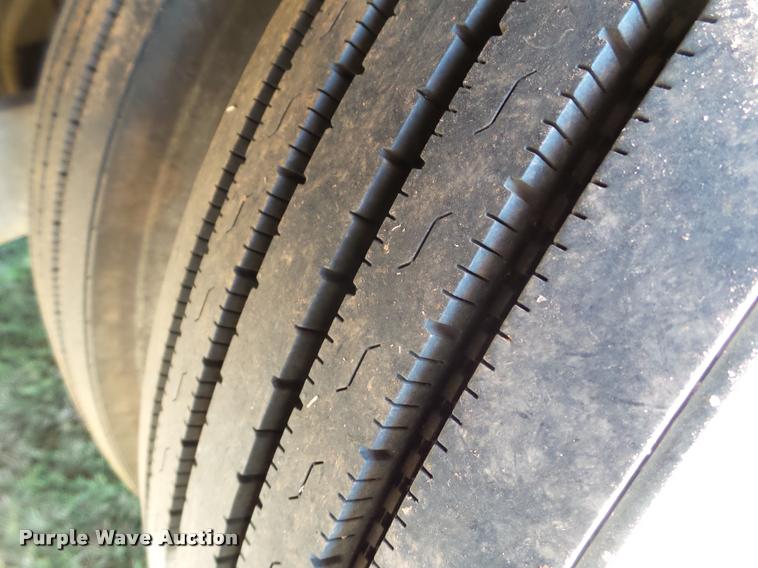 image for item BZ9242 1997 Monaco Executive RV