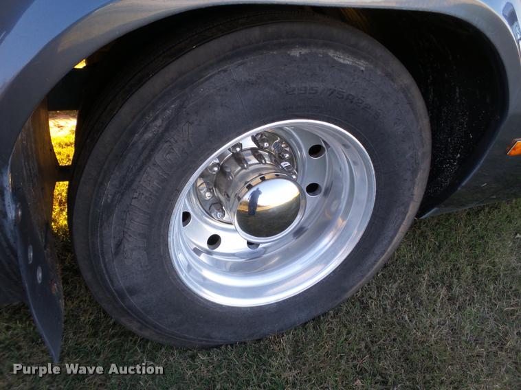 image for item BZ9242 1997 Monaco Executive RV