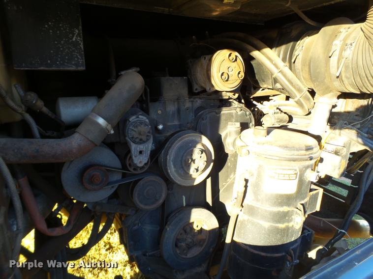 image for item BZ9242 1997 Monaco Executive RV