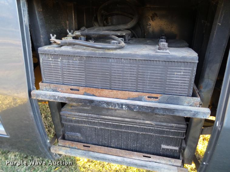 image for item BZ9242 1997 Monaco Executive RV