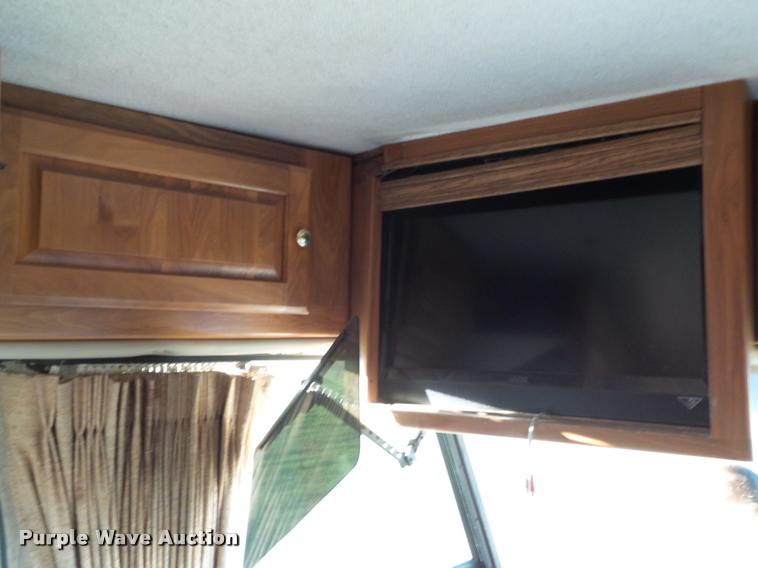 image for item BZ9242 1997 Monaco Executive RV