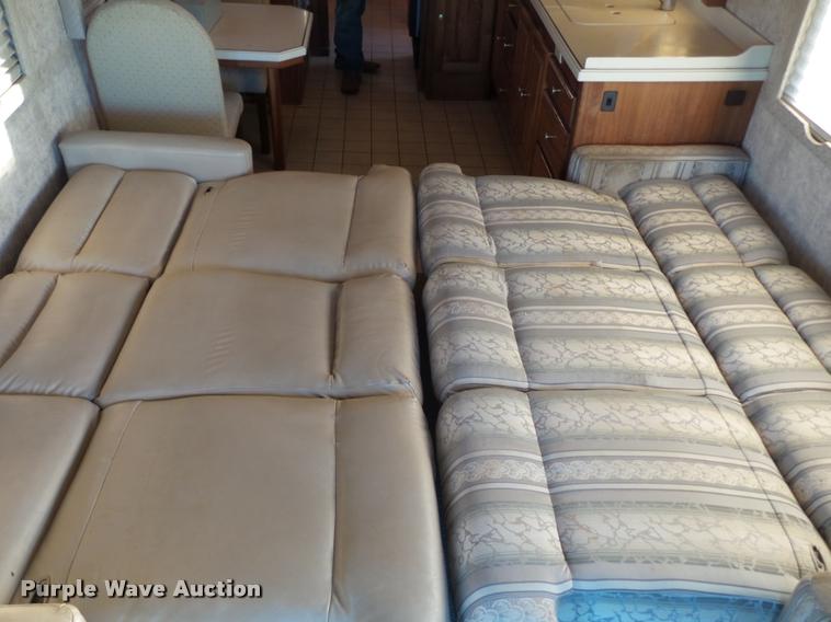 image for item BZ9242 1997 Monaco Executive RV