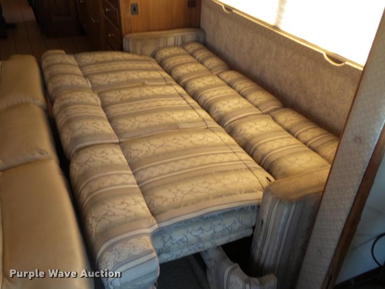 image for item BZ9242 1997 Monaco Executive RV