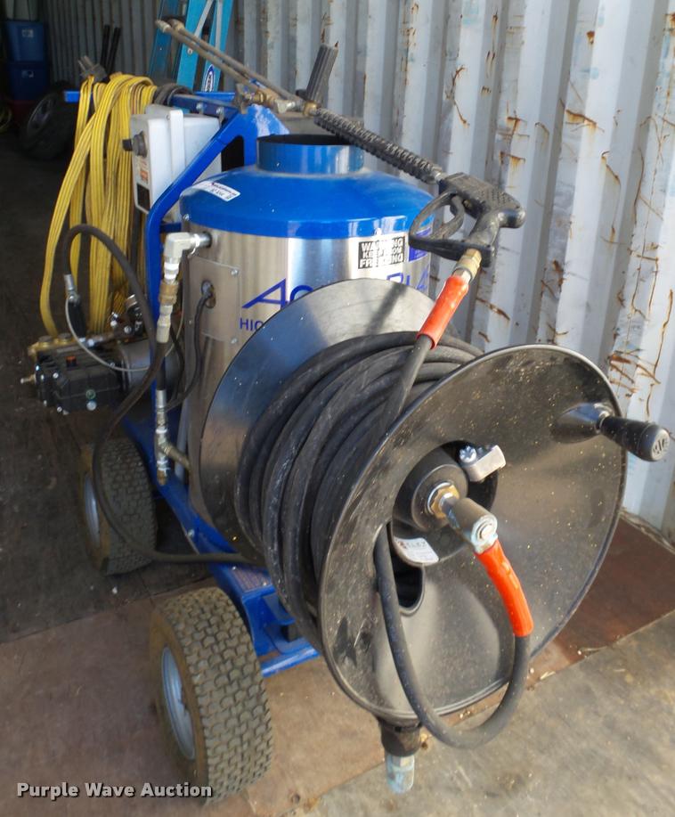 image for item BZ9244 Aqua Blast Diesel Heat pressure washer