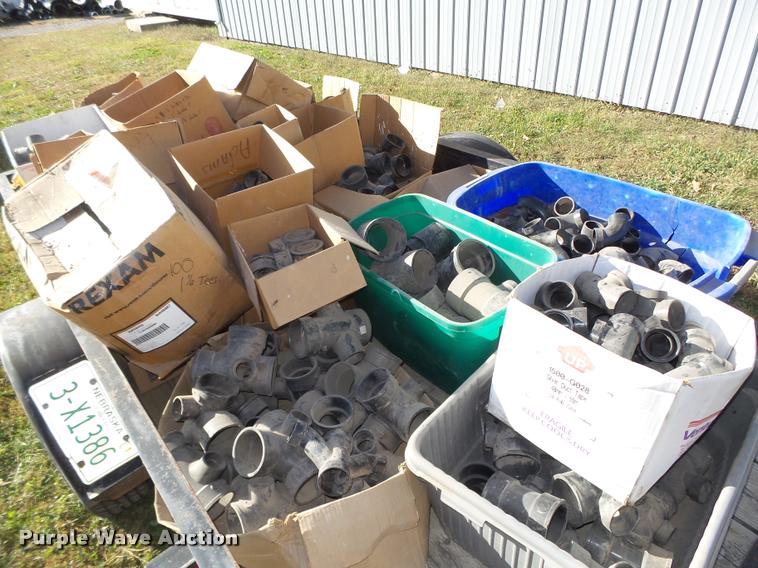 image for item CA9281 Approximately 1,360 ABS plastic fittings