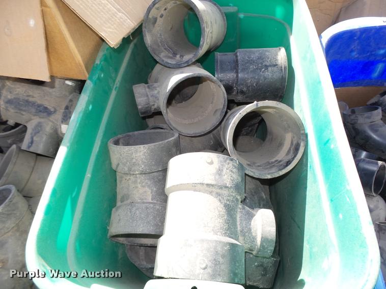 image for item CA9281 Approximately 1,360 ABS plastic fittings