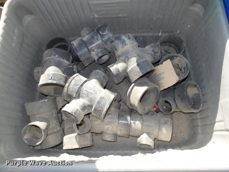 image for item CA9281 Approximately 1,360 ABS plastic fittings
