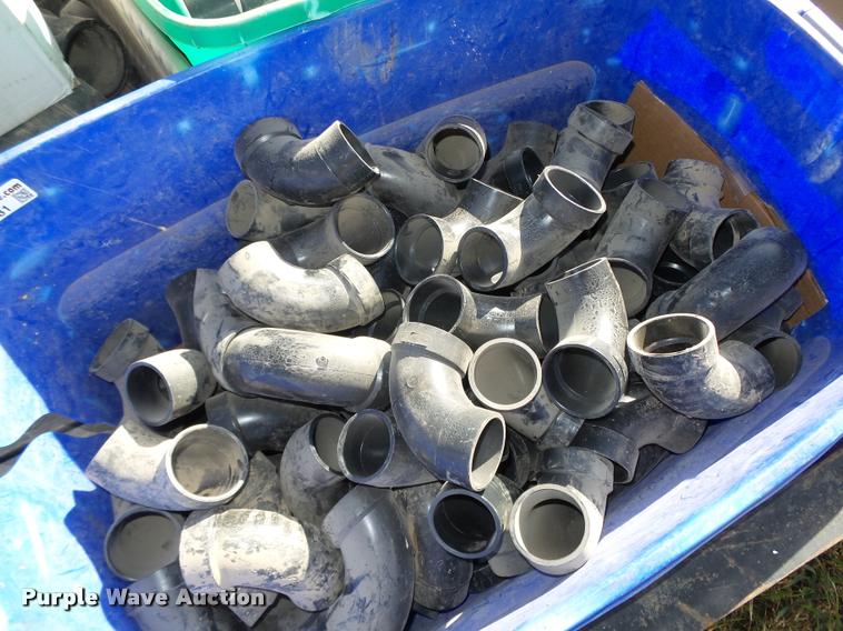 image for item CA9281 Approximately 1,360 ABS plastic fittings