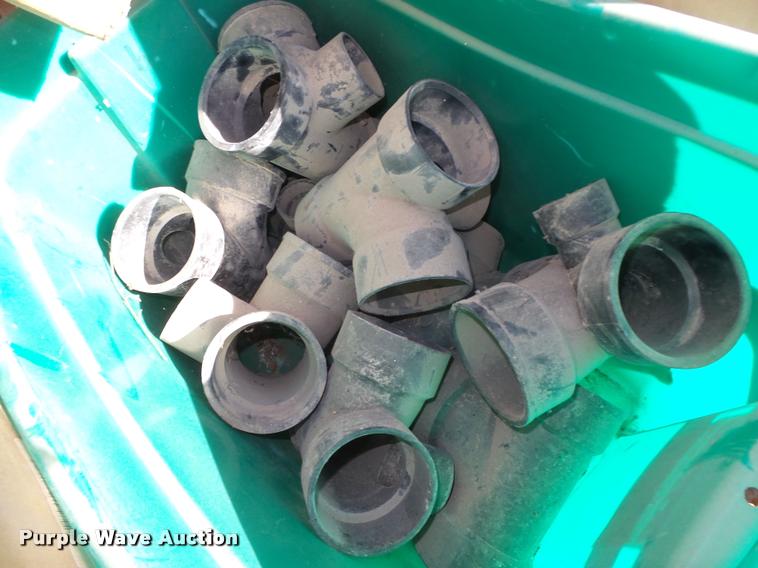 image for item CA9281 Approximately 1,360 ABS plastic fittings