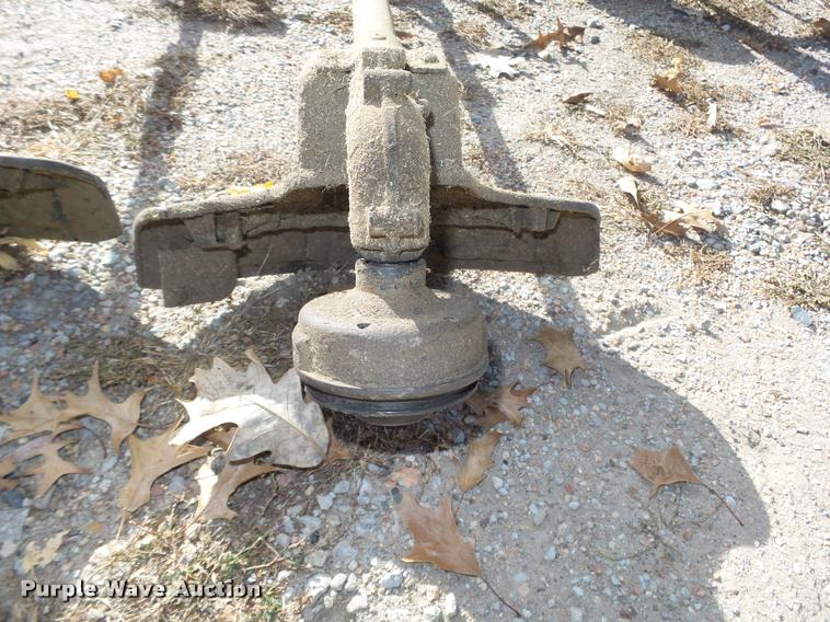 image for item CA9283 Lawn and garden equipment