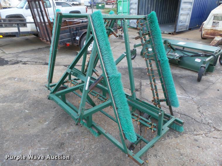 image for item CA9290 Elk Creek Welding and steel rake/broom