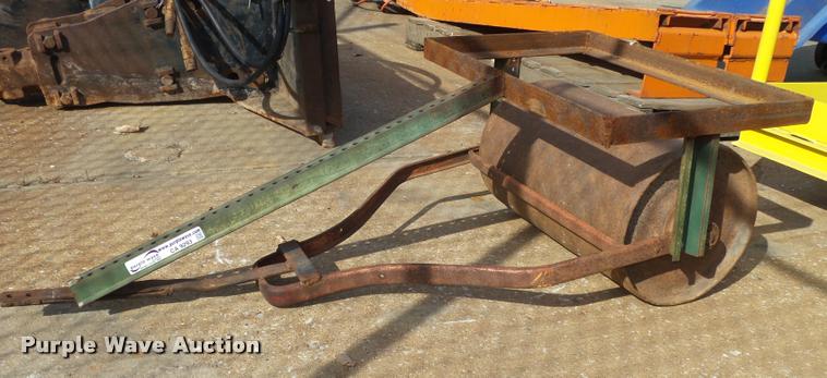 image for item CA9293 Lawn roller