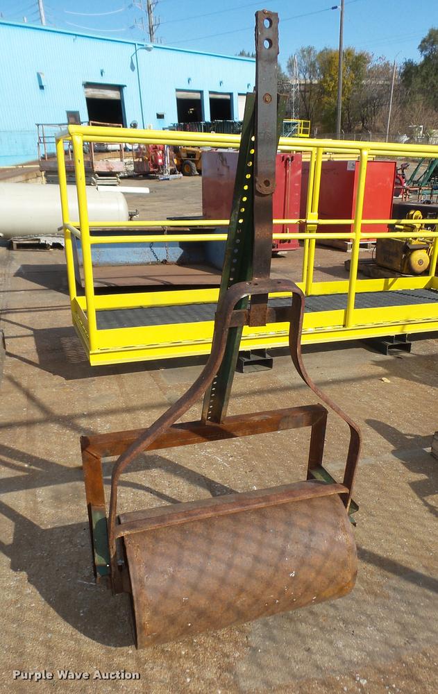 image for item CA9293 Lawn roller