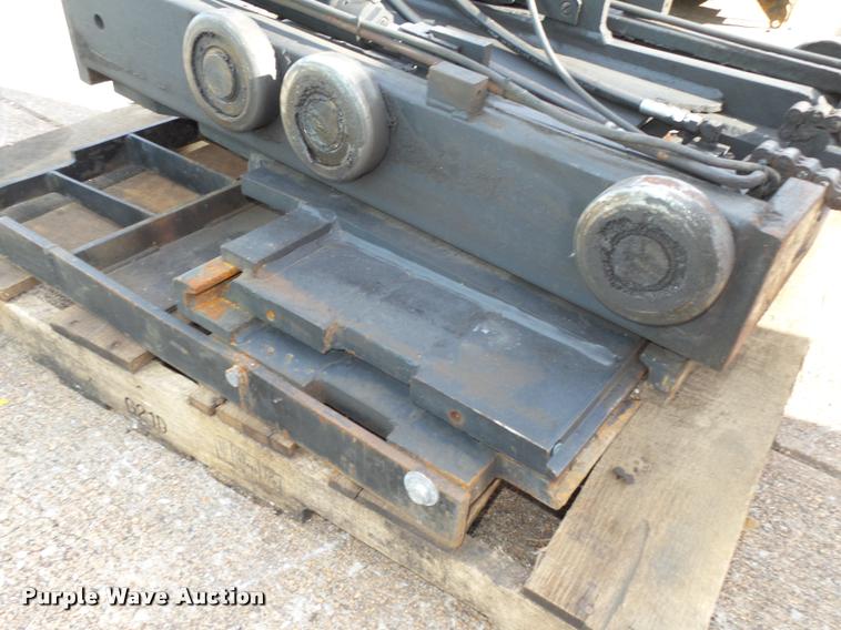 image for item CA9299 Side shift/tilt carriage