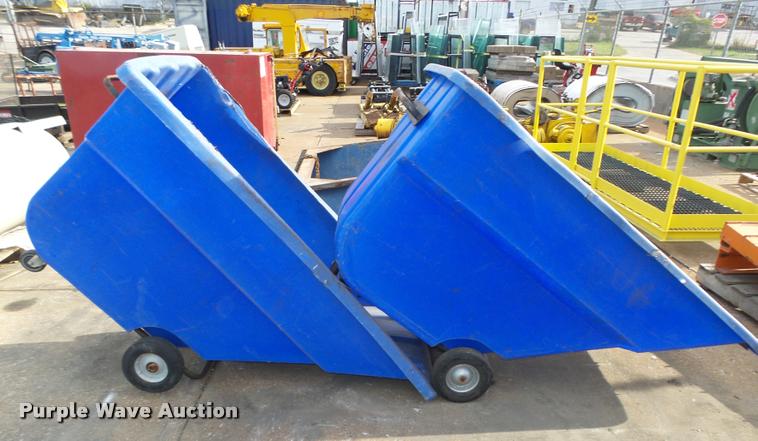 image for item CA9300 (2) Bayhead poly trash carts