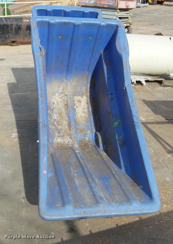 image for item CA9300 (2) Bayhead poly trash carts