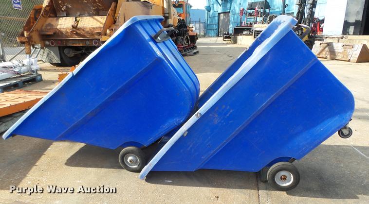 image for item CA9300 (2) Bayhead poly trash carts