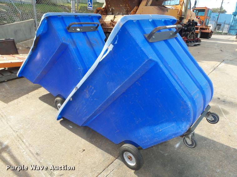 image for item CA9300 (2) Bayhead poly trash carts