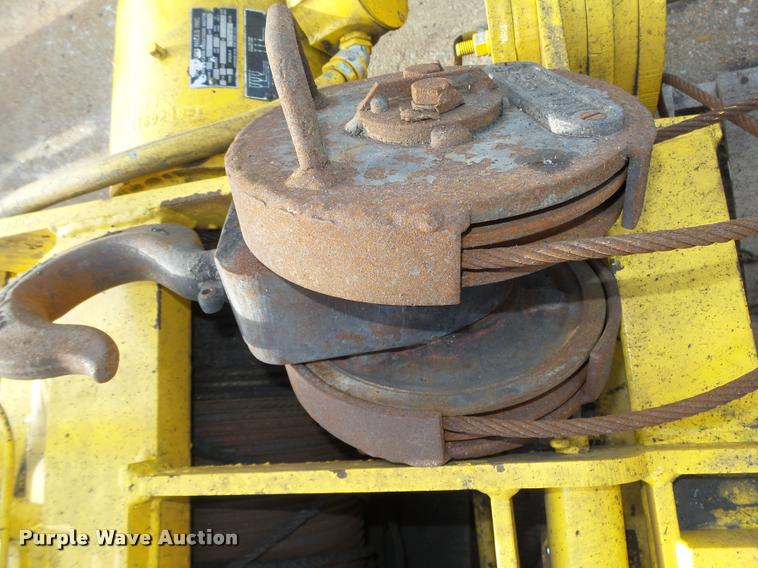 image for item CA9303 Shepard Niles trolley crane