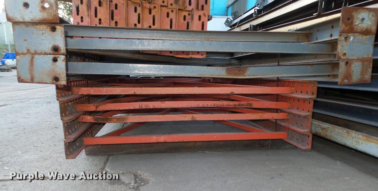 image for item CA9310 Pallet racking