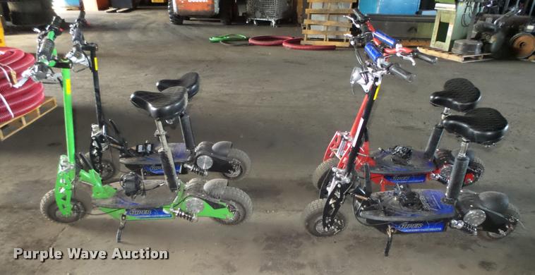 image for item CA9319 (4) Super Turbo 800 Elite scooters
