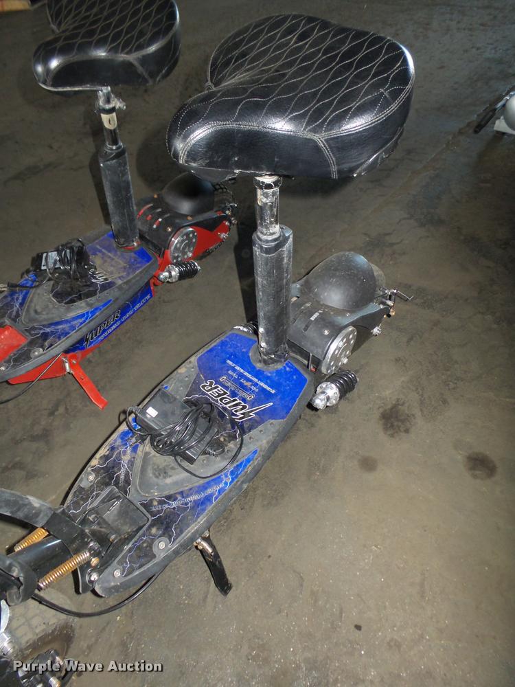 image for item CA9319 (4) Super Turbo 800 Elite scooters