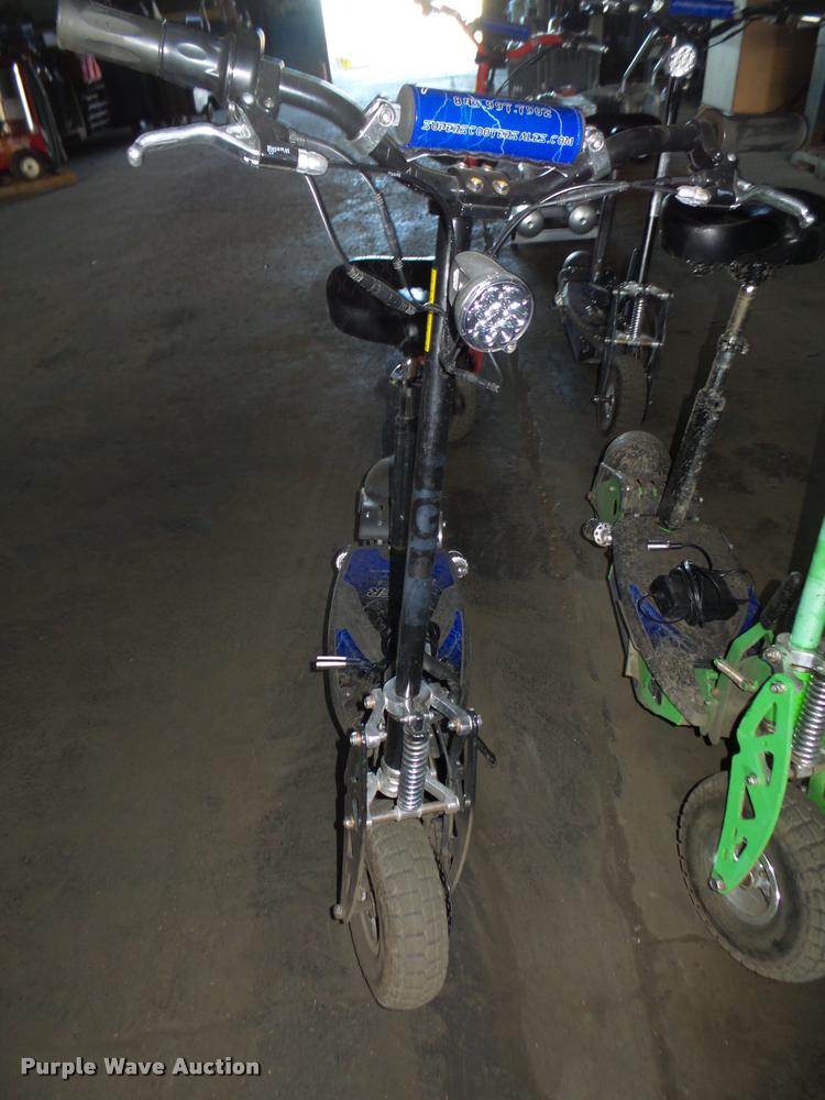 image for item CA9319 (4) Super Turbo 800 Elite scooters