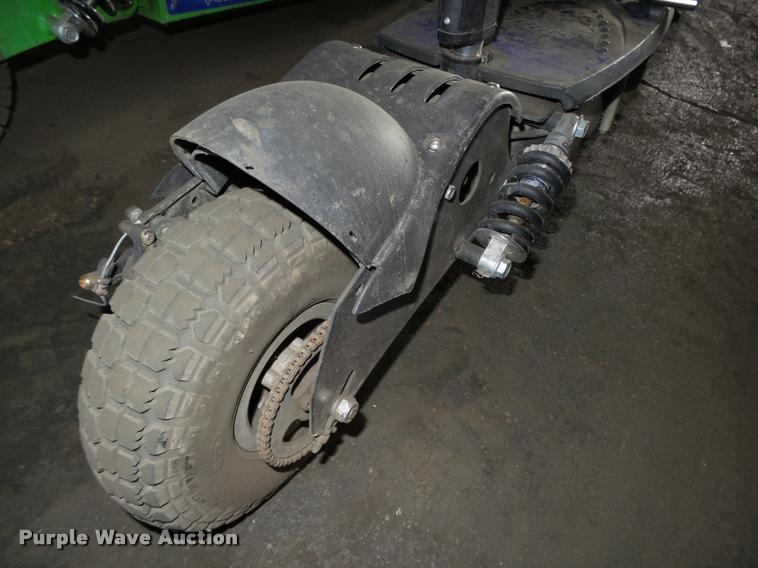 image for item CA9319 (4) Super Turbo 800 Elite scooters