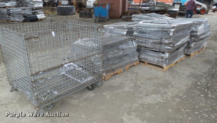 image for item CA9325 (18) collapsible wire baskets