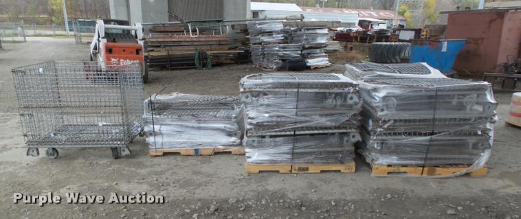 image for item CA9325 (18) collapsible wire baskets