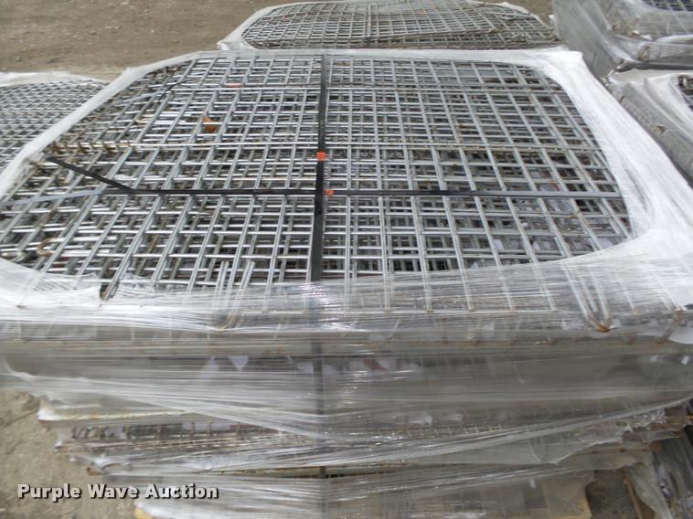 image for item CA9325 (18) collapsible wire baskets