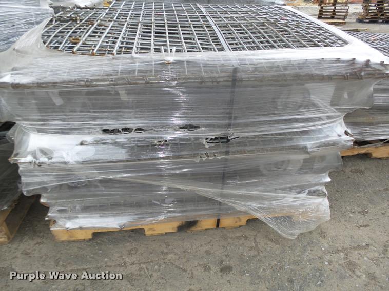 image for item CA9325 (18) collapsible wire baskets